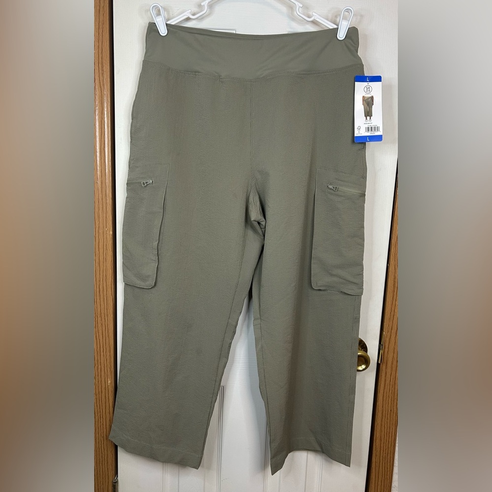 Sage Collective Cropped Cargo Pants Large Green Pull On Stretch Utility